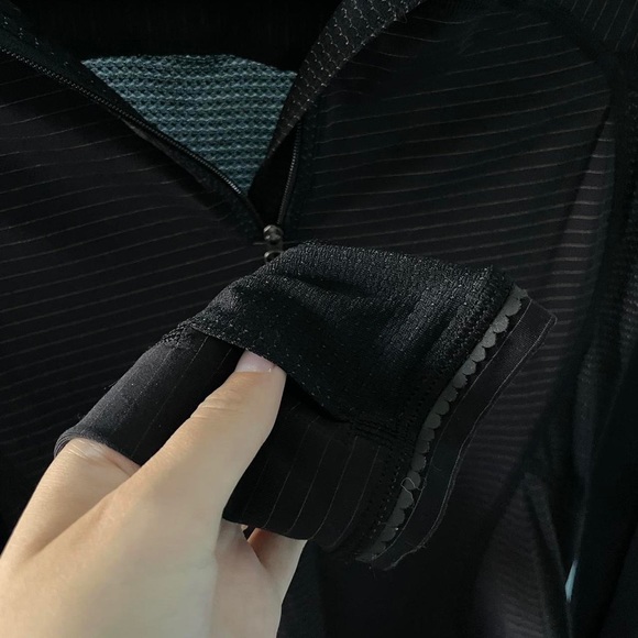 Lululemon Black Quarter Zip Jacket - Picture 3 of 6